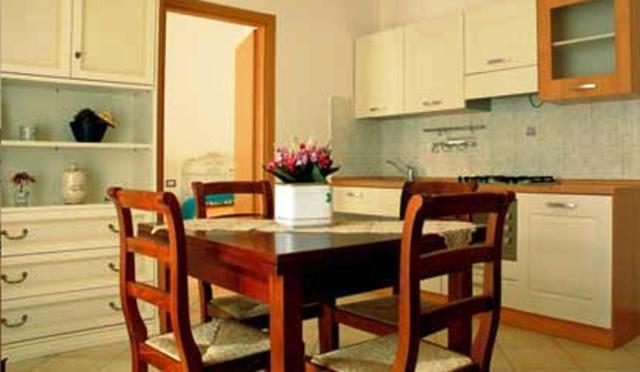 Residence Bizzoni Терни Экстерьер фото
